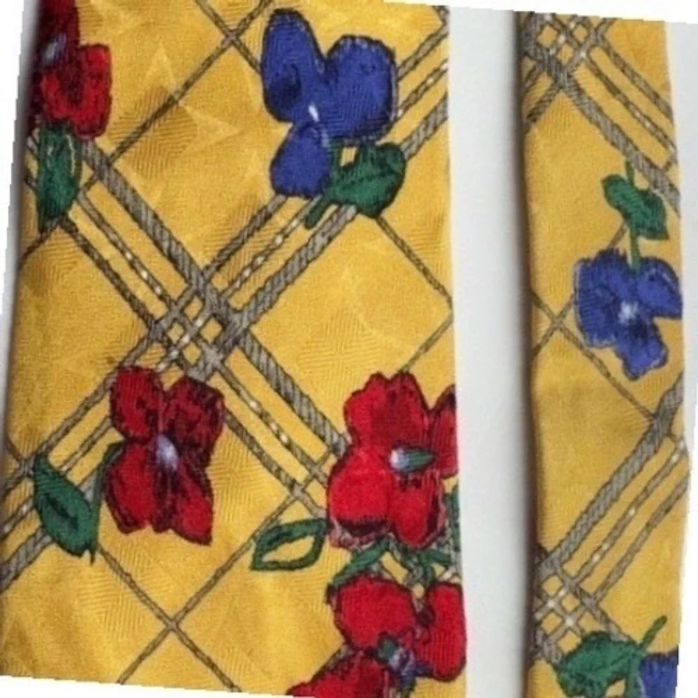 Robert Talbott‎ Studio Nordstrom Mens Silk Tie Yellow Floral Geometric Hand Sewn